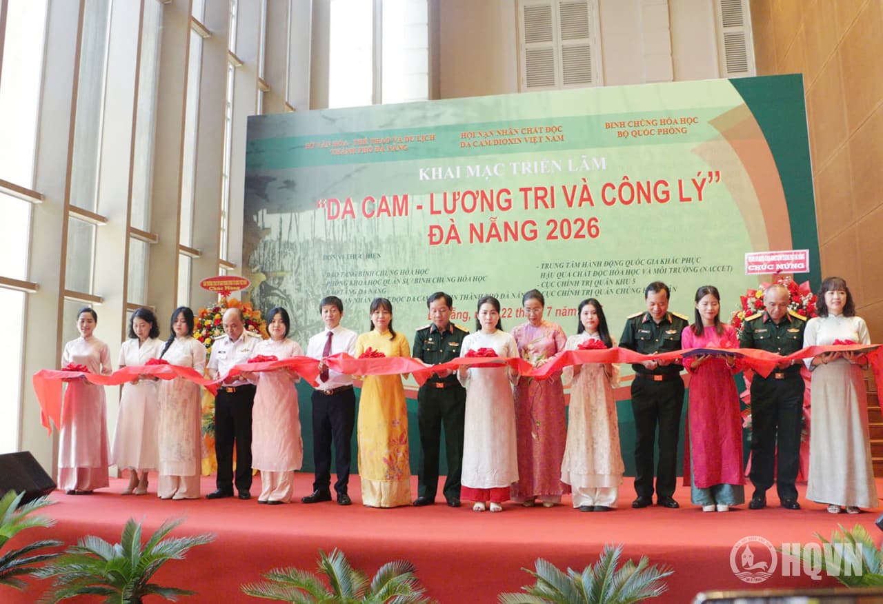 Triển lãm “Da cam - Lương tri và Công lý” tại thành phố Đà Nẵng