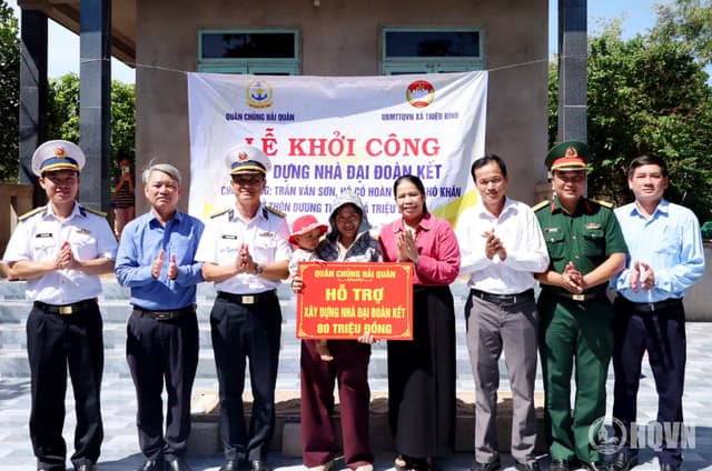 Vùng 3 Hải quân khởi công xây dựng nhà đại đoàn kết tại Quảng Trị và Hà Tĩnh