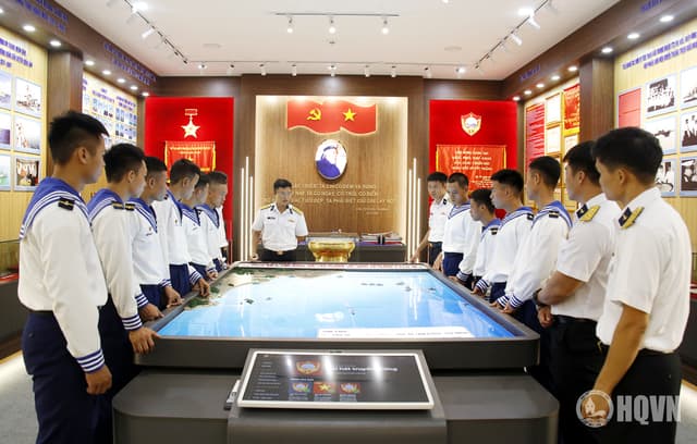 Tiếp bước truyền thống Chiến thắng trận đầu, bảo vệ vững chắc chủ quyền biển đảo