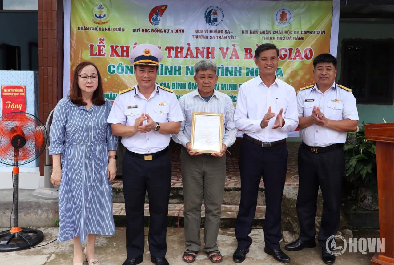 Vùng 3: Khánh thành, bàn giao 2 nhà tình nghĩa tại Đà Nẵng