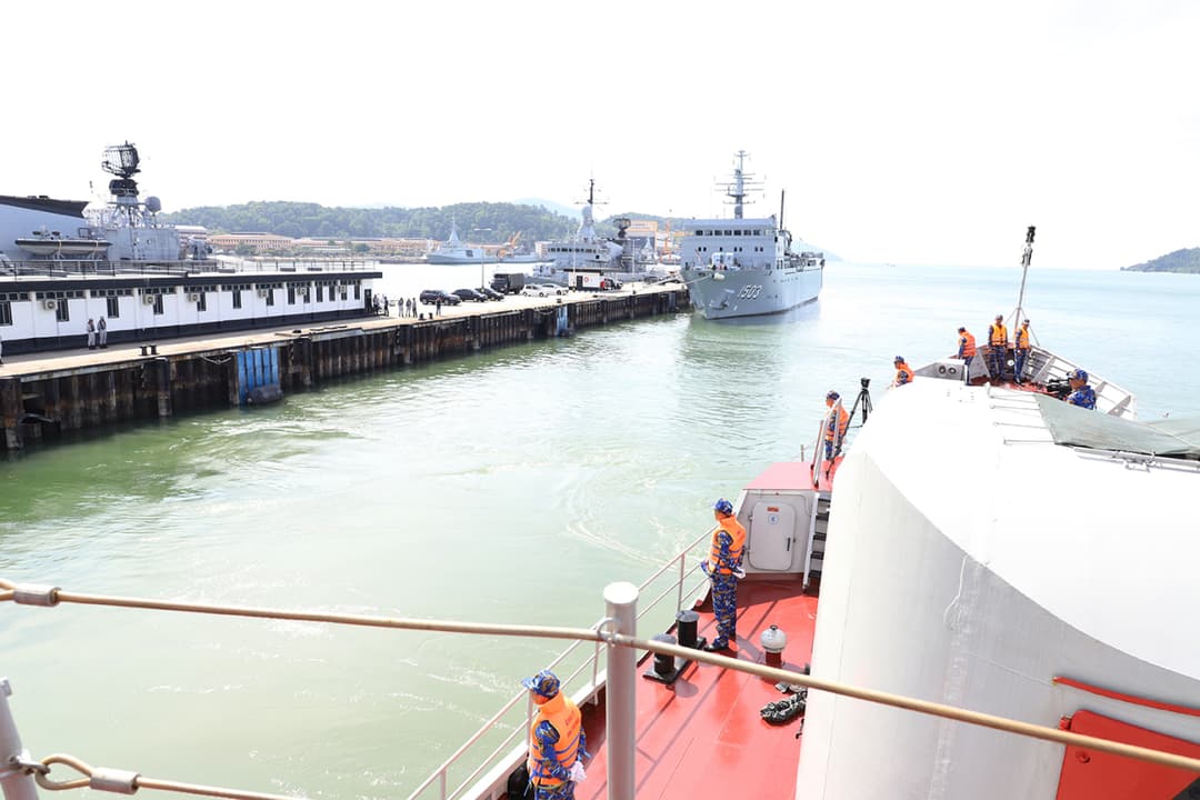 Tàu 17 rời Căn cứ Hải quân Lumut kết thúc thăm xã giao Hải quân Malaysia
