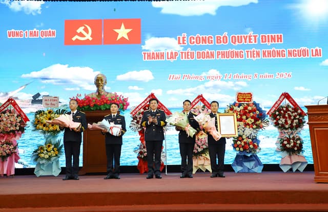Lễ công bố quyết định thành lập Tiểu đoàn 138