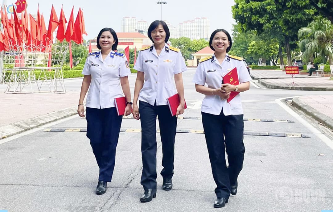 Tự hào là thế hệ tiếp nối truyền thống 75 năm Học viện Chính trị