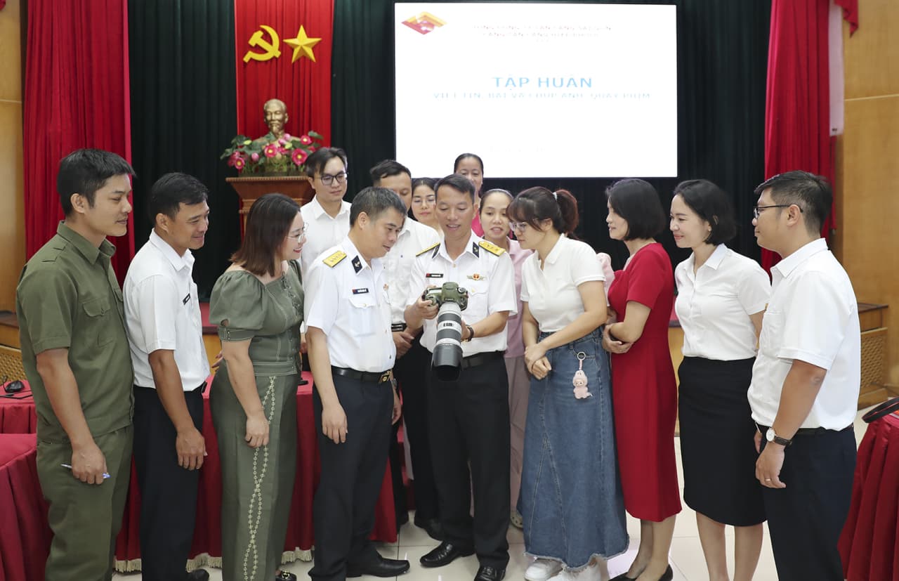 Công ty Cổ phần Cảng Tân cảng Hiệp Phước tập huấn thông tin viên