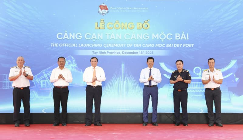 Cảng cạn Tân cảng - Mộc Bài chính thức vận hành thúc đẩy thương mại xuyên biên giới Việt Nam - Campuchia