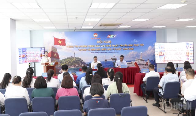 Giới thiệu Chương trình giao lưu nghệ thuật “Hướng về biên giới, biển đảo Tổ quốc”