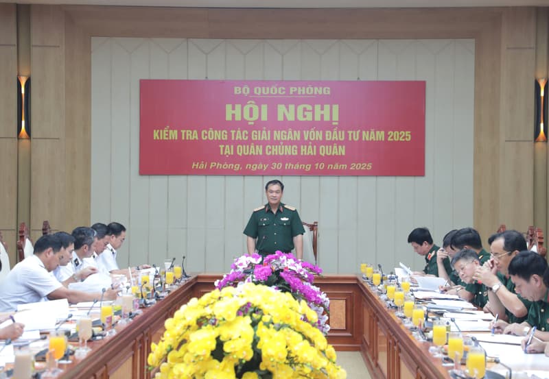 Bộ Quốc phòng kiểm tra công tác giải ngân vốn đầu tư công năm 2025 tại Quân chủng Hải quân
