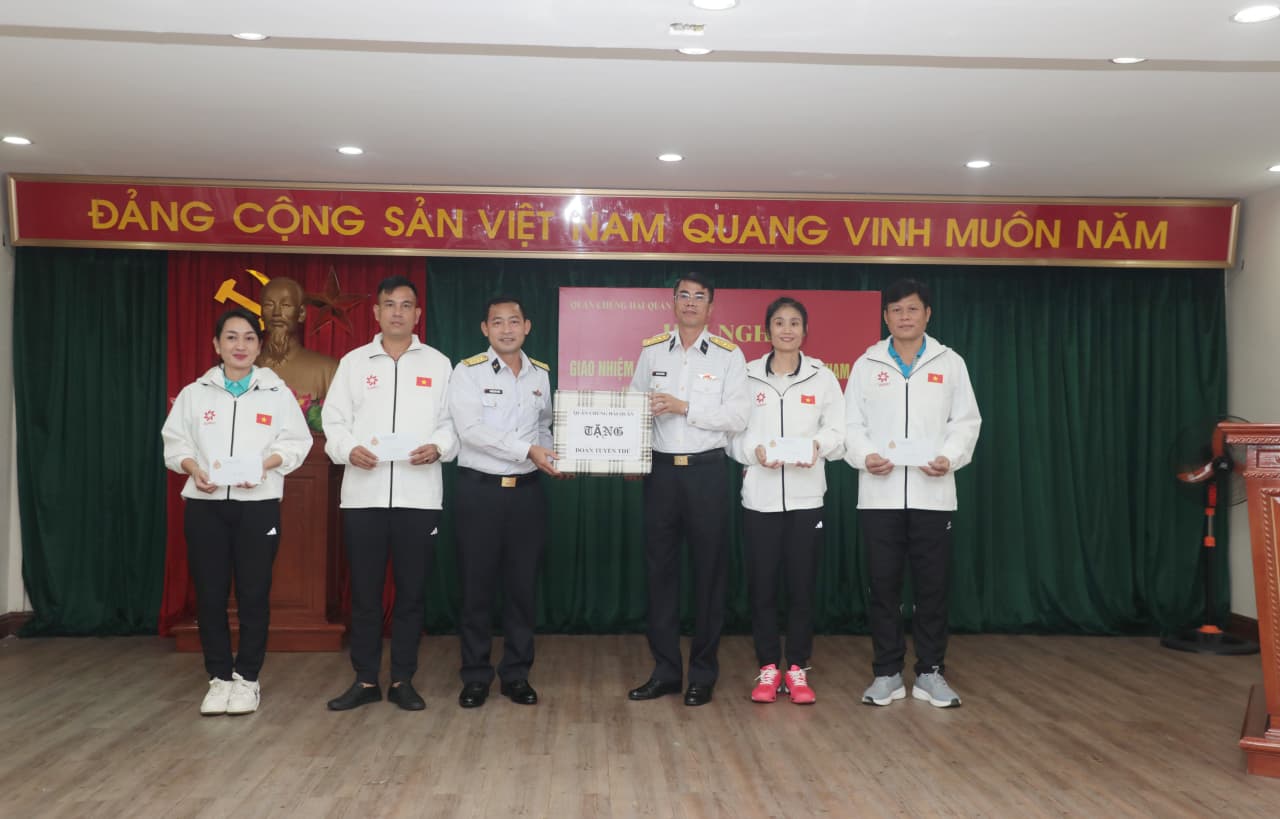 Giao nhiệm vụ tham gia Hội thao thể dục thể thao toàn quân