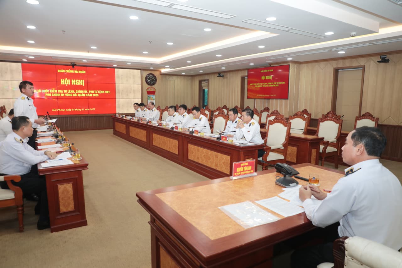 Hội nghị Ban tổ chức kiểm tra Tư lệnh, Chính ủy, Phó Tư lệnh-Tham mưu trưởng, Phó Chính ủy Vùng Hải quân năm 2025