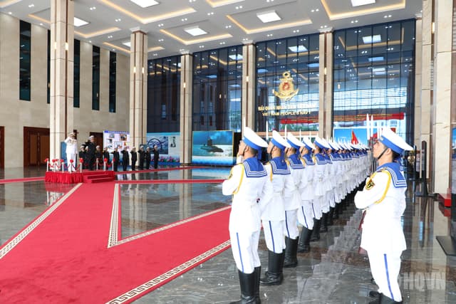 Phó Đô đốc Trần Thanh Nghiêm tiếp Tư lệnh Hải quân Hoàng gia Malaysia