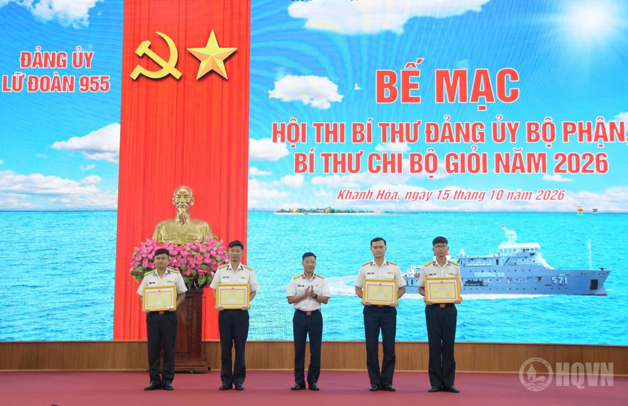 Lữ đoàn 955 bế mạc Hội thi bí thư đảng bộ bộ phận, bí thư chi bộ