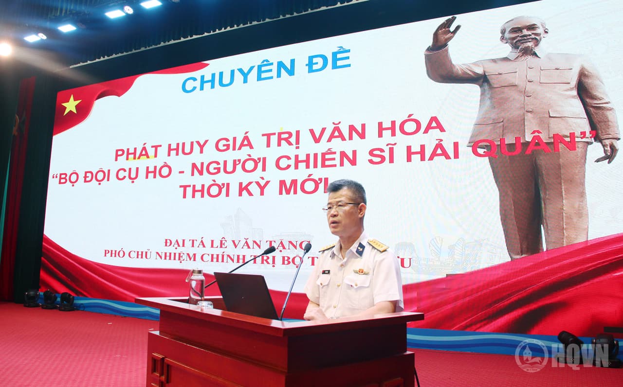 Bộ Tham mưu Hải quân tổ chức học tập chính trị và các chuyên đề pháp luật năm 2026
