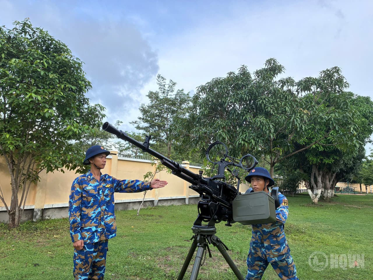 Trung đội trưởng tận tâm, trách nhiệm