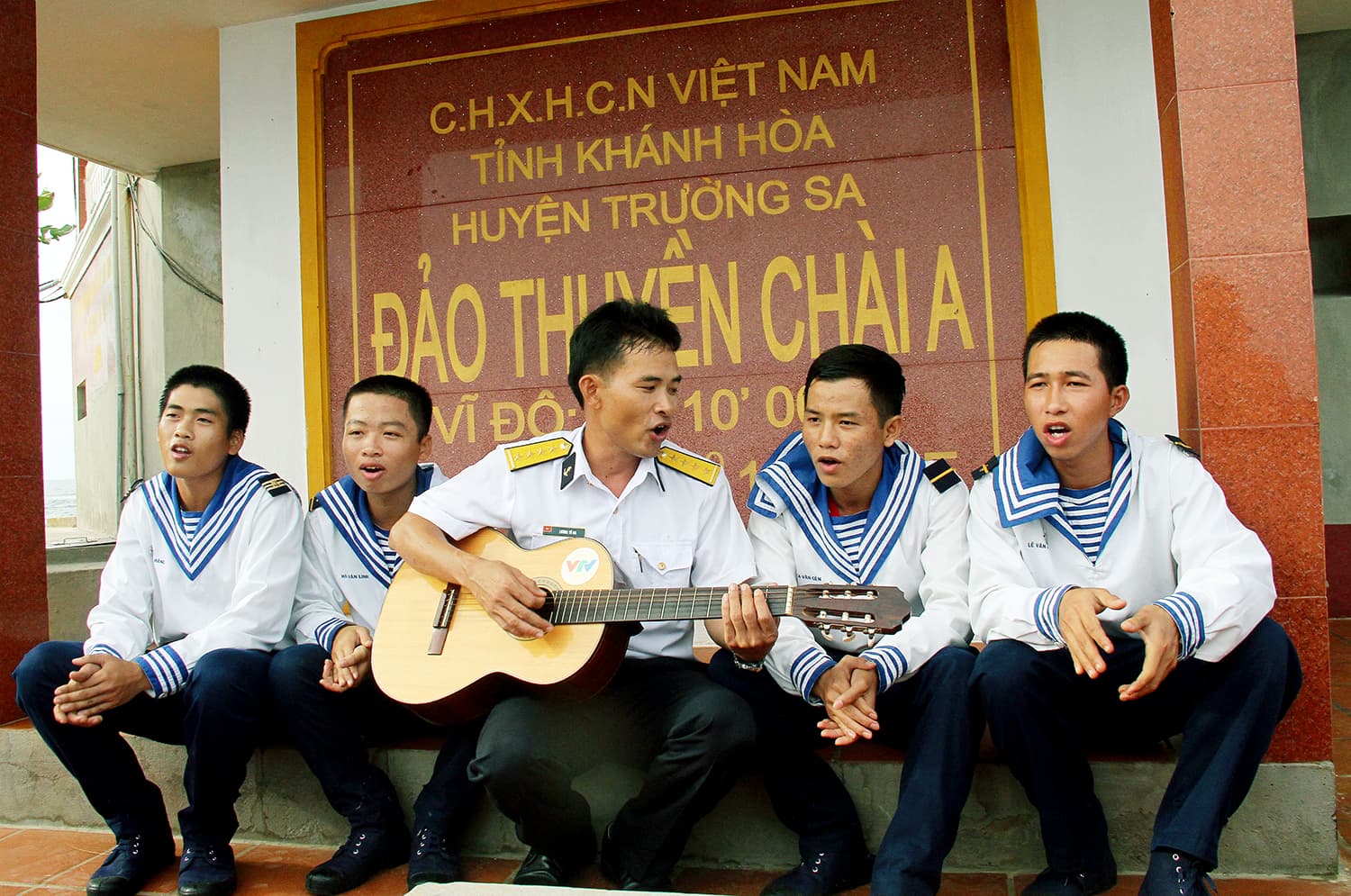 Gửi trọn niềm tin người lính biển