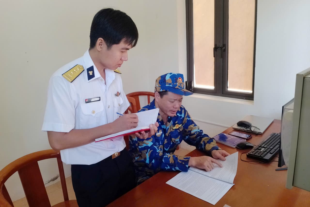 Trung đoàn 551 kiểm tra các trạm ra đa trực thuộc