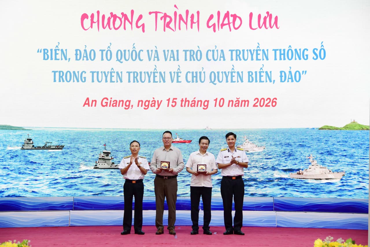 Vùng 5 Hải quân giao lưu với Trung tâm Nền tảng và Dịch vụ số, Đài Truyền hình Việt Nam