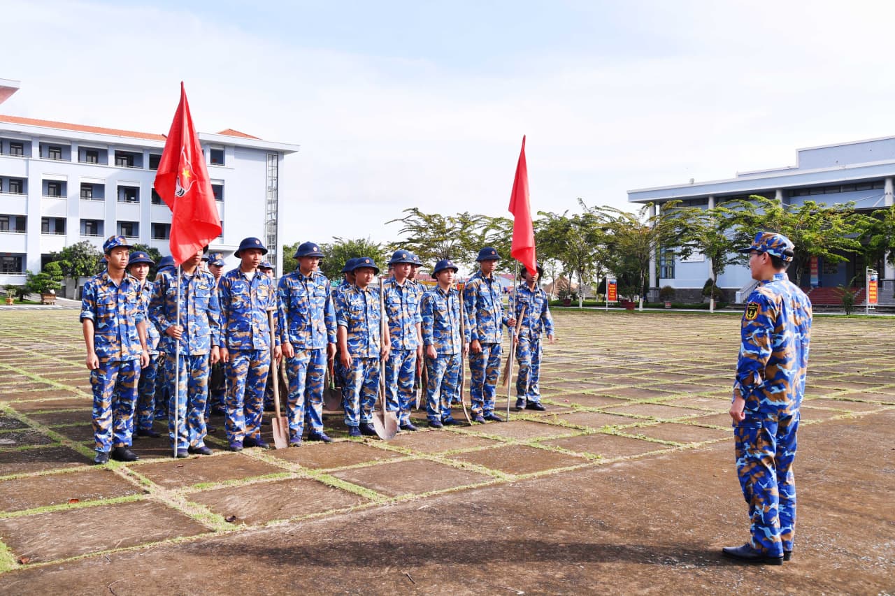 Tuổi trẻ Lữ đoàn 175 thực hiện “Ngày thứ Bảy tình nguyện”