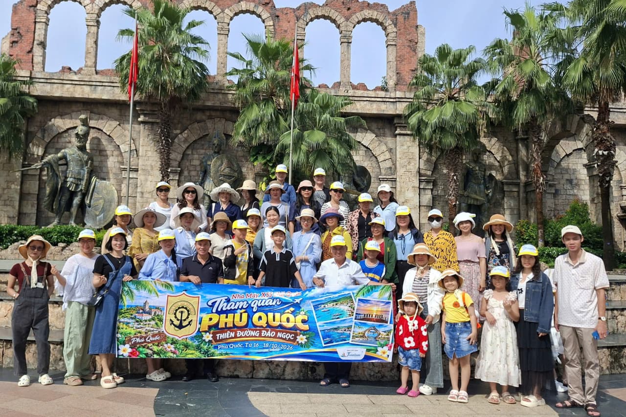 Hội Phụ nữ Nhà máy X55 Hải quân tham quan, học tập tại đặc khu Phú Quốc
