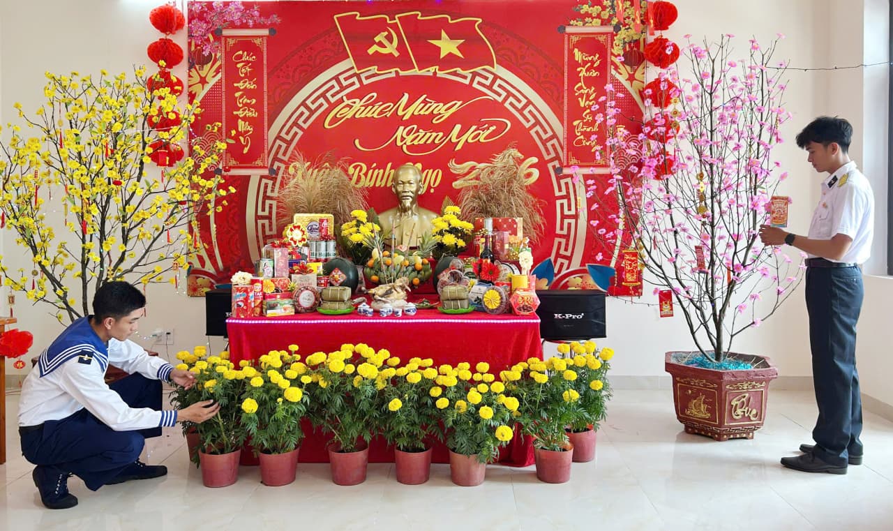 HỘI THI PHÒNG ĐÓN XUÂN TẠI VÙNG 5 HẢI QUÂN