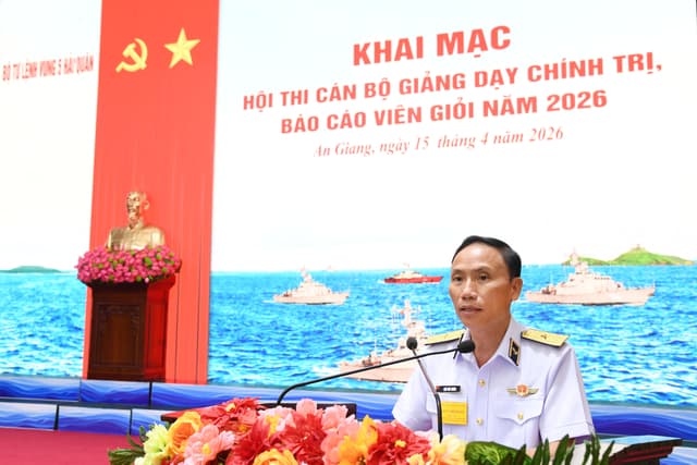 Vùng 5 Hải quân khai mạc Hội thi cán bộ giảng dạy chính trị, báo cáo viên giỏi năm 2026