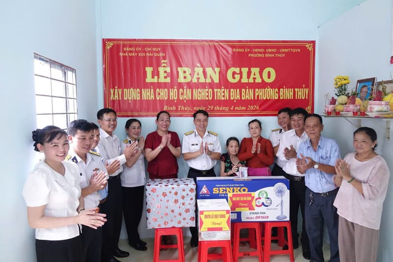 Nhà máy X55 Hải quân hỗ trợ xây dựng nhà “Đại đoàn kết”