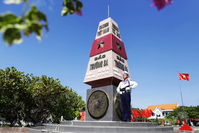 Thương nhớ Trường Sa
