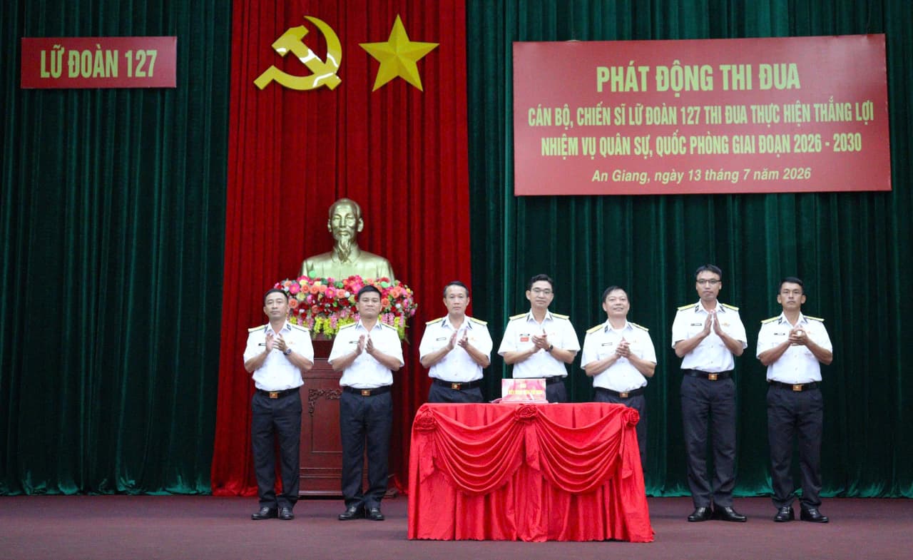 Lữ đoàn 127 phát động phong trào thi đua giai đoạn 2026 - 2030