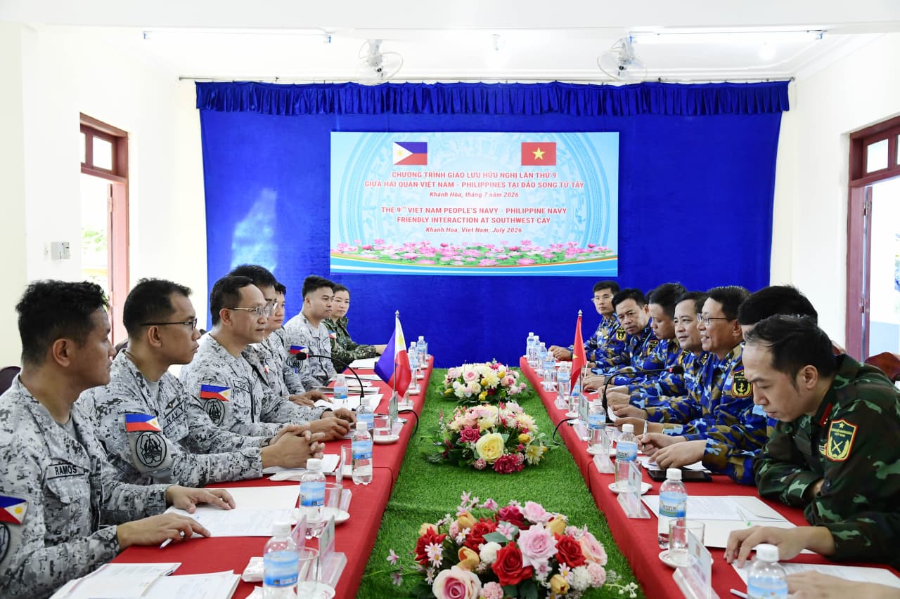 Hải quân Việt Nam - Philippines giao lưu hữu nghị lần thứ 9