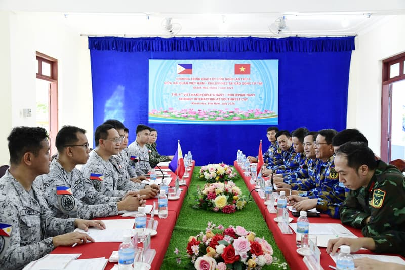 Hải quân Việt Nam - Philippines giao lưu hữu nghị lần thứ 9