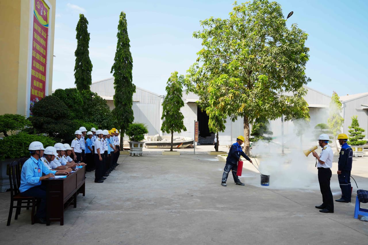 Thuần thục kỹ năng an toàn, chủ động phòng ngừa rủi ro