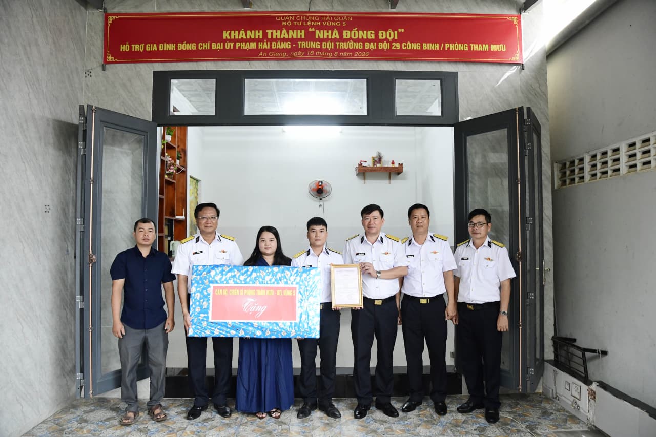 Khánh thành nhà đồng đội cho quân nhân có hoàn cảnh khó khăn
