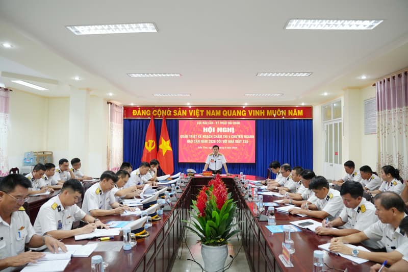 Cục Hậu cần - Kỹ thuật Hải quân chấm thi 4 chuyên ngành hậu cần tại Nhà máy X55