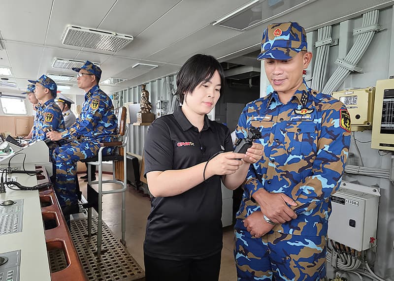 Những "bóng hồng" trên Tàu 016-Quang Trung