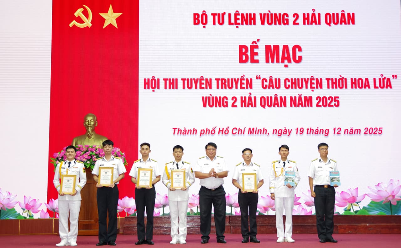 Thắp lửa truyền thống từ hội thi tuyên truyền “Câu chuyện thời hoa lửa”