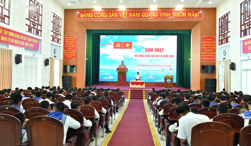 Bộ Tư lệnh Vùng 2: Đối thoại dân chủ với cán bộ, chiến sĩ Lữ đoàn 171