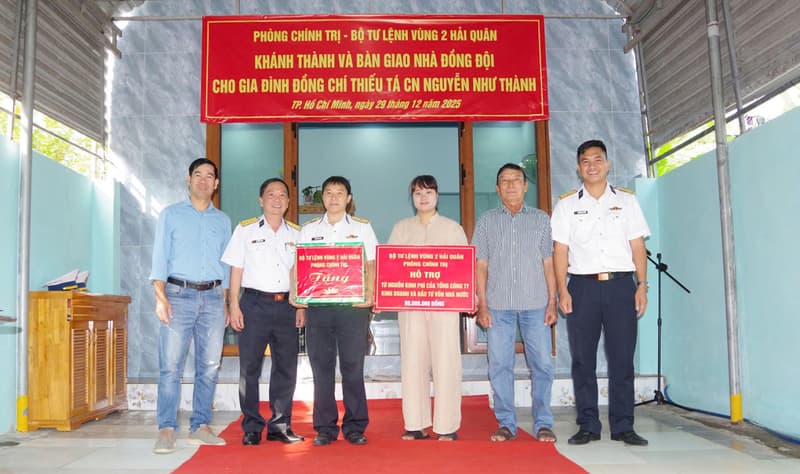 Ấm áp nghĩa tình từ ngôi nhà đồng đội