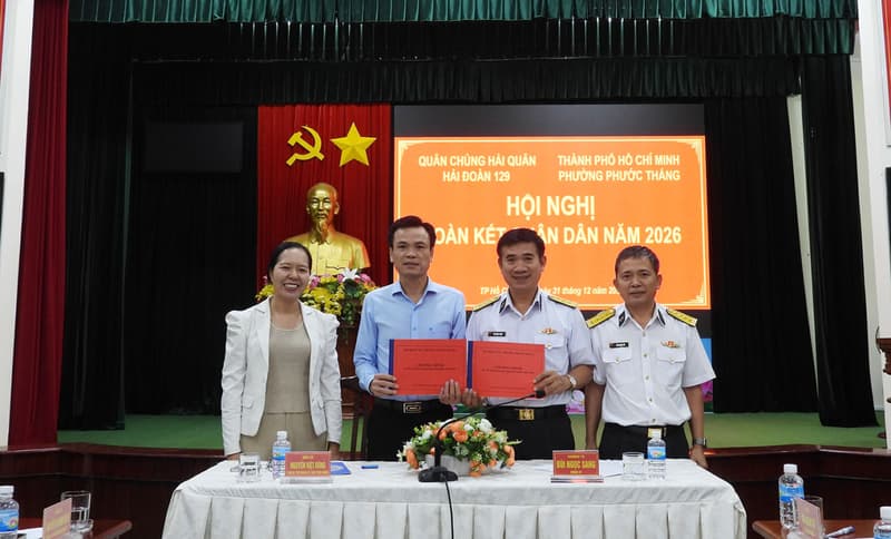 Hải đoàn 129 nâng cao hiệu quả phối hợp hoạt động với địa phương