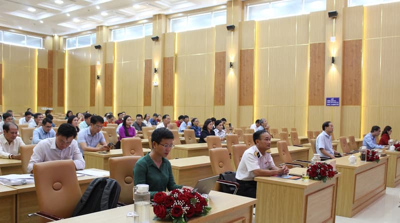 Lữ đoàn 171 tuyên truyền biển đảo cho ngư dân phường Vũng Tàu