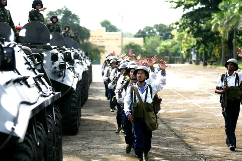 Tháng mười hai kỷ niệm