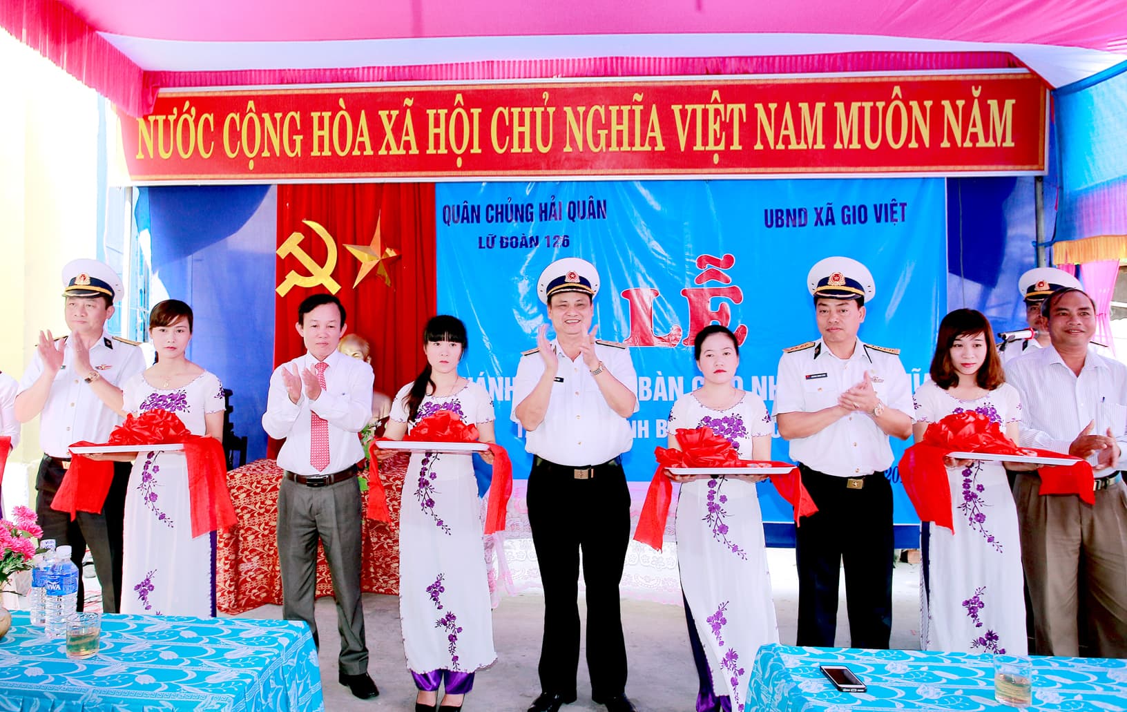 Cội nguồn nghĩa nặng tình sâu