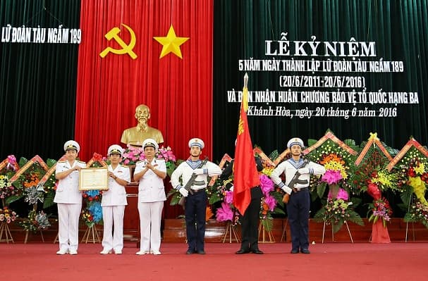 Lữ đoàn tàu ngầm 189 Hải quân: Đón nhận Huân chương Bảo vệ Tổ quốc hạng Ba