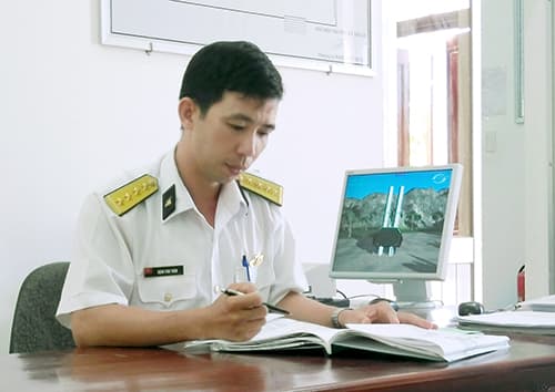 Người có nhiều sáng kiến làm chủ trang bị mới