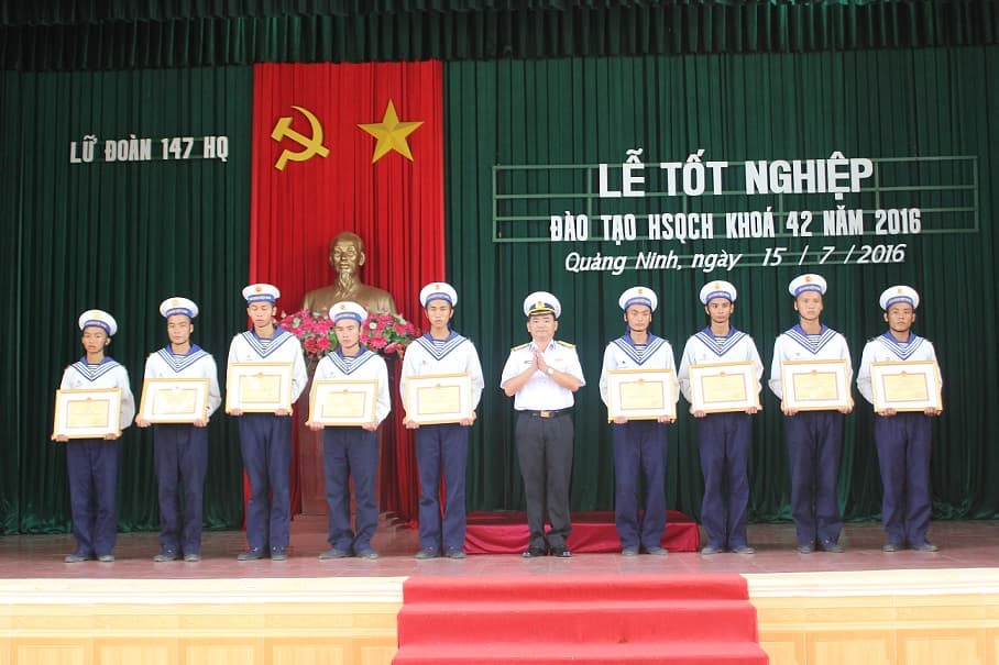 Lữ đoàn 147  tổ chức Lễ tốt nghiệp đào tạo hạ sĩ quan chỉ huy