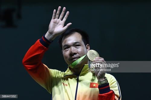 Olympic 2016: Hoàng Xuân Vinh đoạt HCV, phá kỷ lục Olympic