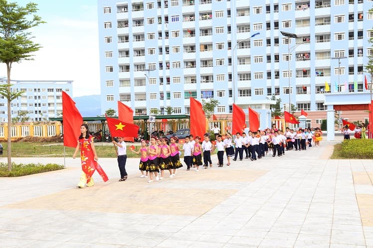 Công bố thành lập trường tiểu học, trung học cơ sở Căn cứ Cam Ranh và khai giảng năm học mới