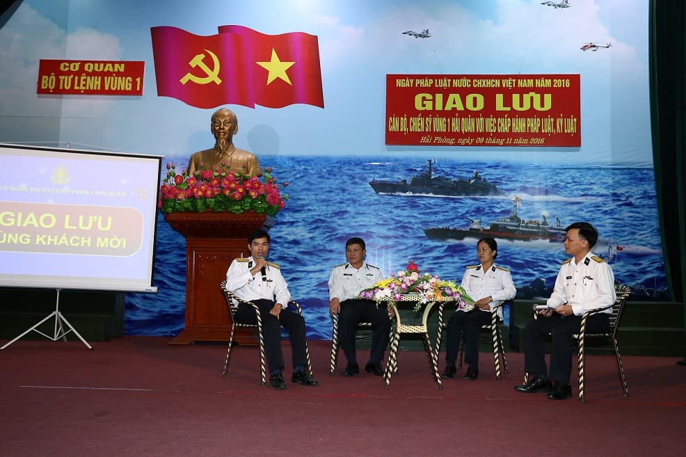 Vùng 1 Hải quân: Giao lưu cán bộ, chiến sĩ với việc chấp hành pháp luật, kỷ luật