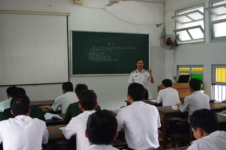 Khoa Chiến thuật-Chiến dịch, Học viện Hải quân: Tích cực đổi mới phương pháp dạy học 