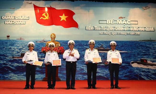 Bế mạc kiểm tra tư lệnh, chính ủy Vùng Hải quân