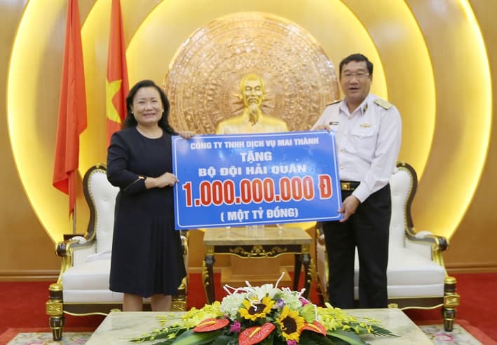 Công ty TNHH Dịch vụ Mai Thành: Tặng bộ đội Hải quân 1 tỷ đồng