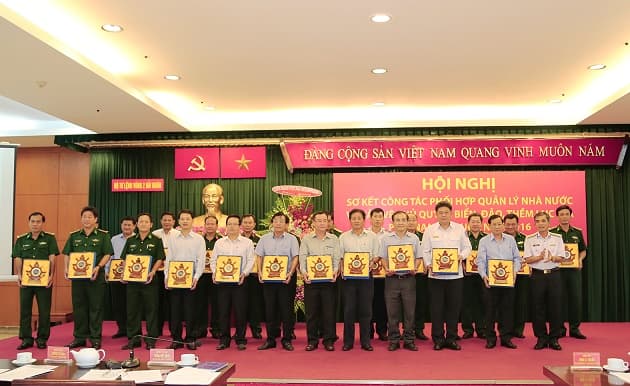 Vùng 2 Hải quân: Sơ kết công tác phối hợp quản lý Nhà nước về bảo vệ chủ quyền biển, đảo
